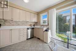 2194 SUTTON DRIVE | Burlington Ontario | Slide Image Nineteen
