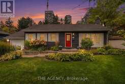 2101 EDINBURGH DRIVE | Burlington Ontario | Slide Image Three