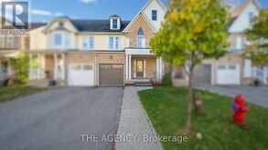 81 BLUE SKY TRAIL | Hamilton Ontario | Slide Image One