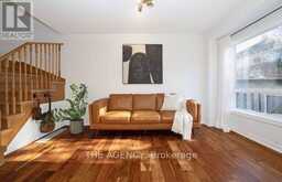 81 BLUE SKY TRAIL | Hamilton Ontario | Slide Image Nine