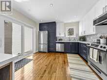 45 ROBINSON STREET | Toronto Ontario | Slide Image Eight