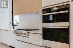 84 MOSLEY STREET | Aurora Ontario | Slide Image Eighteen