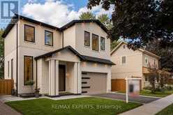 84 MOSLEY STREET | Aurora Ontario | Slide Image One