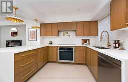 36 - 18 CLARK AVENUE | Vaughan Ontario | Slide Image Eight