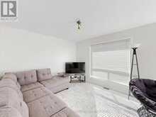 821 BENNETT BOULEVARD | Milton Ontario | Slide Image Four