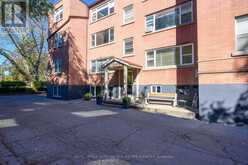 1 - 2420 NEW STREET | Burlington Ontario | Slide Image Four