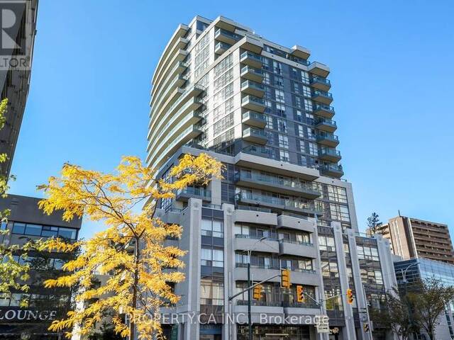 1203 - 736 SPADINA AVENUE Toronto Ontario, M5S 2J6 - 1 Bedroom Condo For Sale