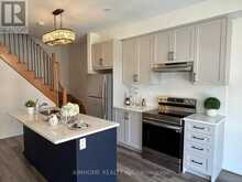 2 - 7 PHELPS LANE | Richmond Hill Ontario | Slide Image Twelve