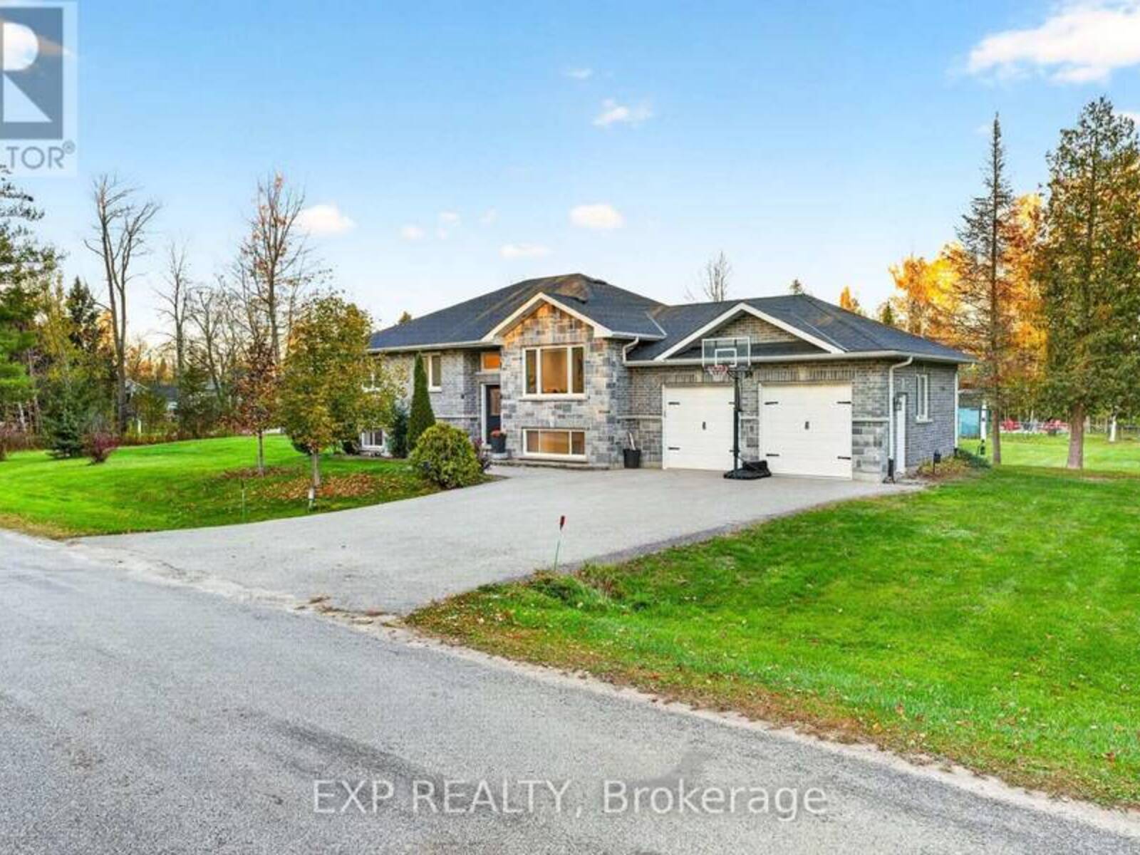 59 FORESTRY DRIVE, Georgina, Ontario L0E 1N0
