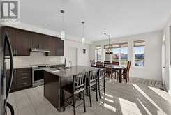 67 MANOR FOREST ROAD | East Gwillimbury Ontario | Slide Image Six