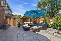 7 ROCKHAVEN LANE | Hamilton Ontario | Slide Image Forty-seven