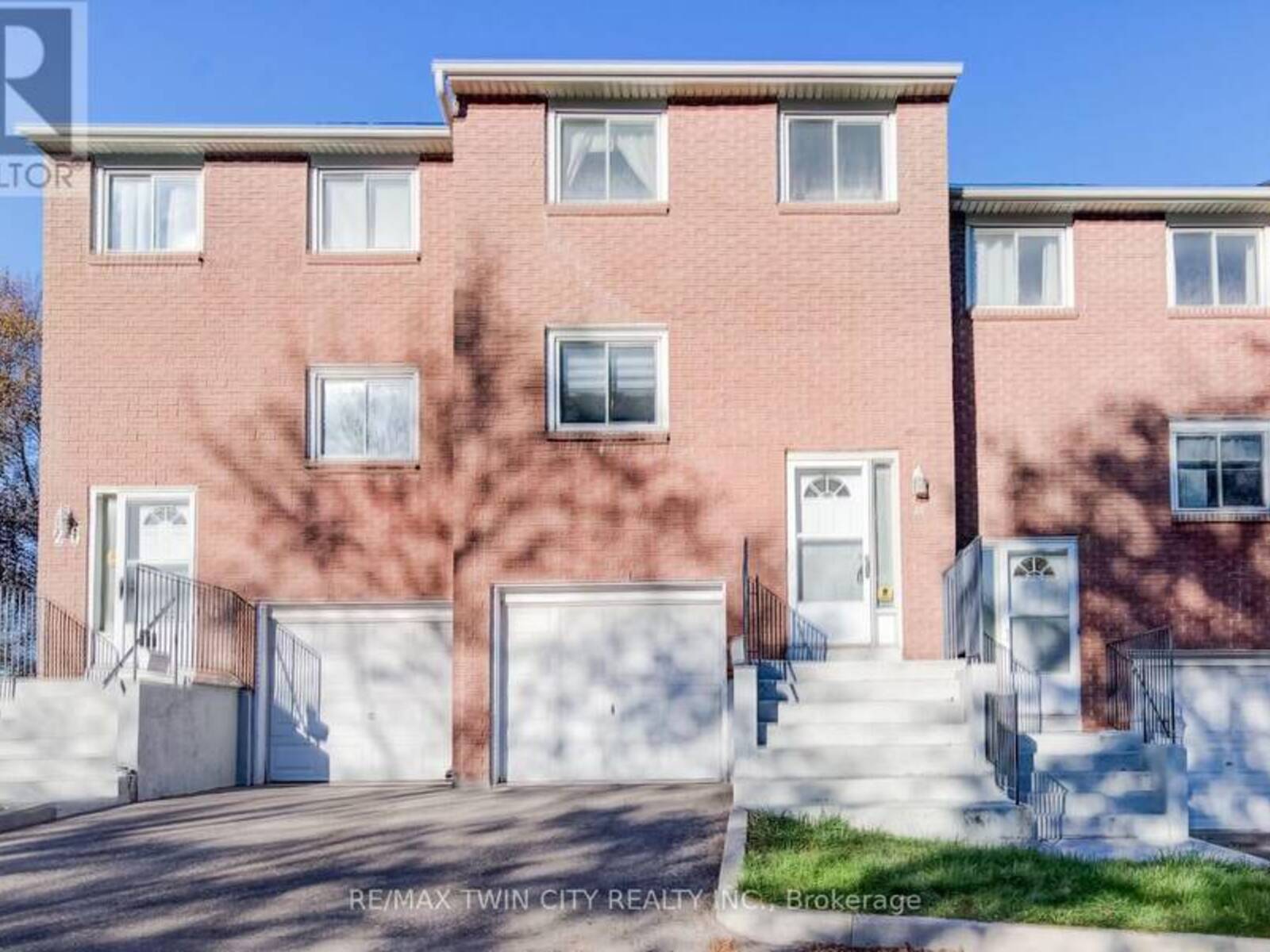 25 - 121 MORGAN AVENUE, Kitchener, Ontario N2A 2M4