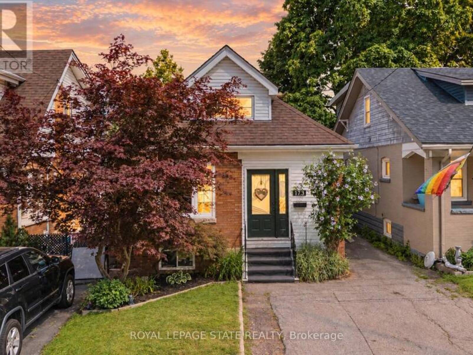 175 ROSSLYN AVENUE S, Hamilton, Ontario L8M 3J4