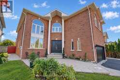 51 GLEN FOREST DRIVE | Vaughan Ontario | Slide Image Two