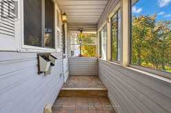 861 JOHN STREET | Churchill Ontario | Slide Image Nine