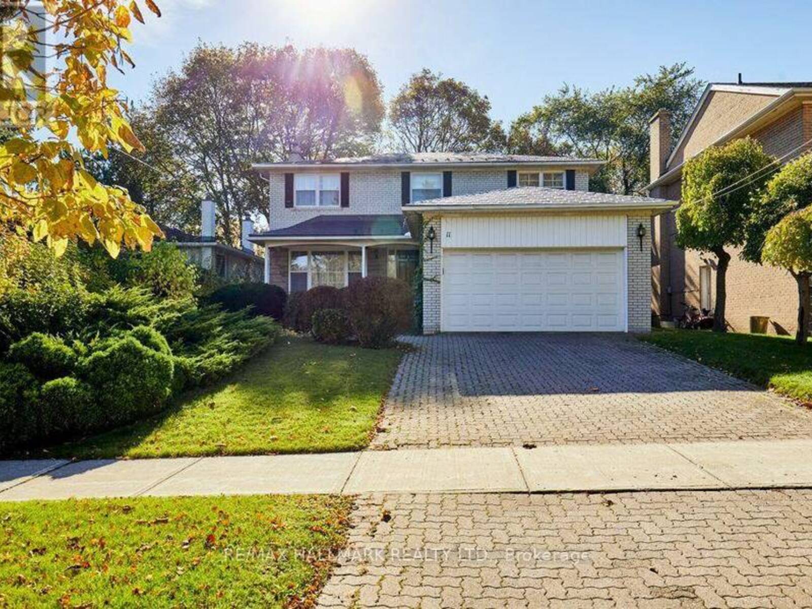11 FELDBAR COURT, Toronto, Ontario M2N 4P7