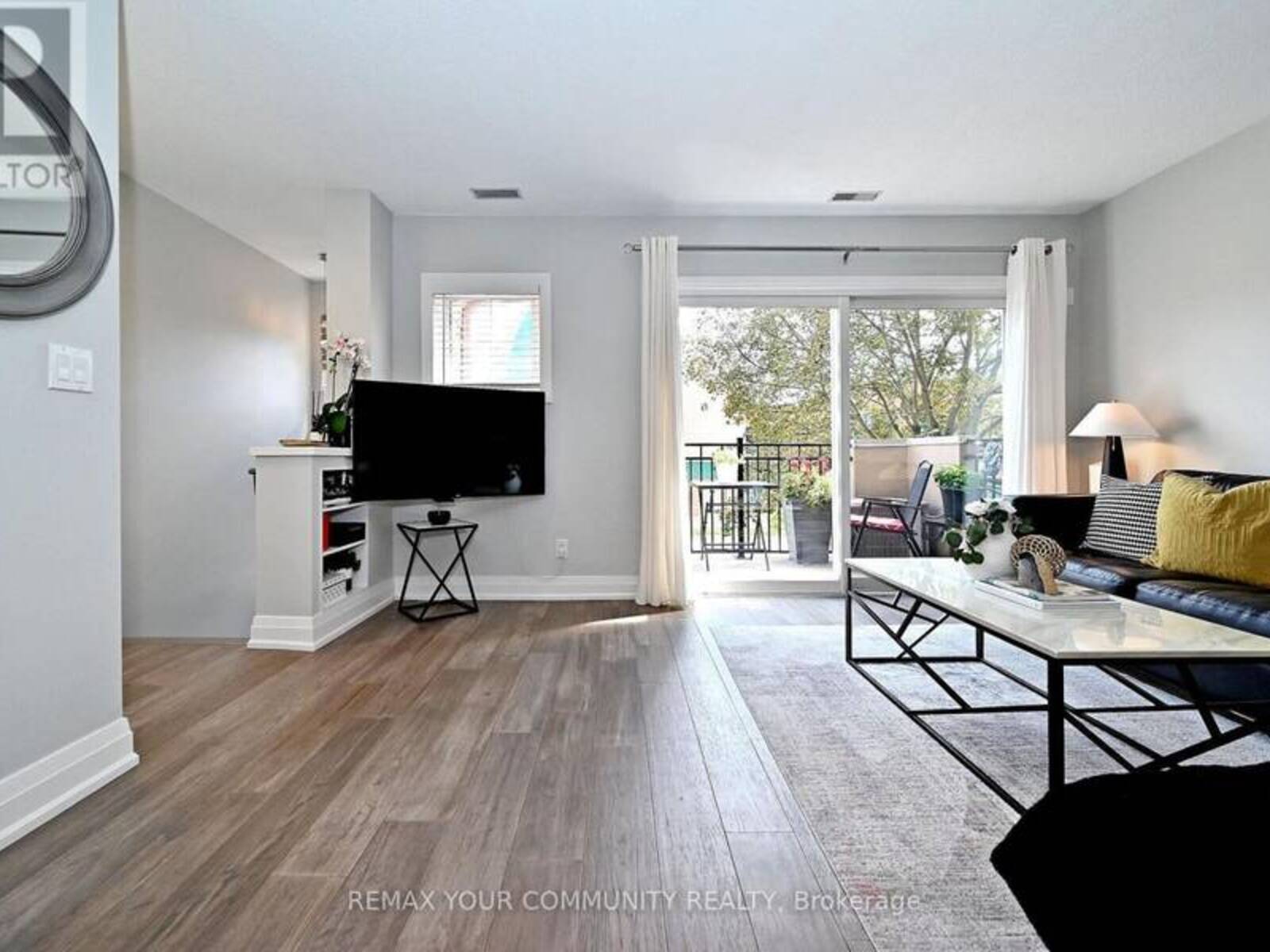 805 - 1400 THE ESPLANADE N, Pickering, Ontario L1V 6V2