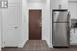 214 - 216 OAK PARK BOULEVARD | Oakville Ontario | Slide Image Five