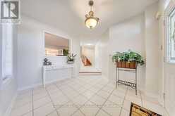 26 ROOT CRESCENT | Ajax Ontario | Slide Image Four