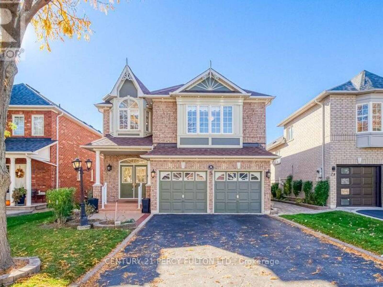 26 ROOT CRESCENT, Ajax, Ontario L1T 4J8