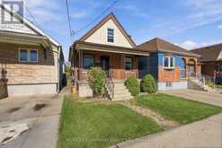 153 ALBANY AVENUE | Hamilton Ontario | Slide Image Four