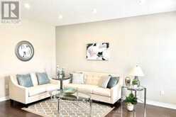12 MACDONELL ROAD | Niagara-on-the-Lake Ontario | Slide Image Three