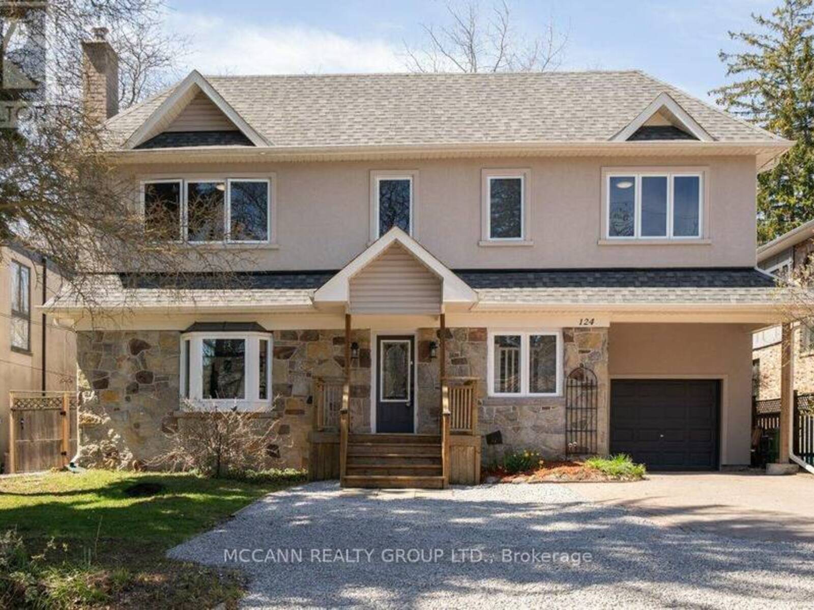 124 SCARBORO CRESCENT, Toronto, Ontario M1M 2J4