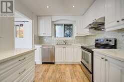 34 STATELY WAY | Markham Ontario | Slide Image Ten