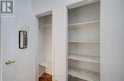 34 STATELY WAY | Markham Ontario | Slide Image Fifteen