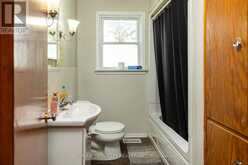 522 ELLIS AVENUE | Brantford Ontario | Slide Image Nineteen