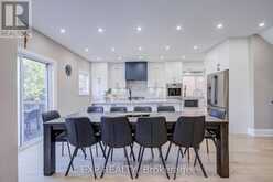 779 MCLAREN STREET | Newmarket Ontario | Slide Image Seventeen