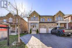 41 ALGEO WAY | Bradford West Gwillimbury Ontario | Slide Image Two
