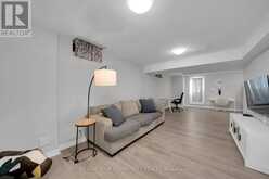 1042 WILBUR PIPHER CIRCLE | Newmarket Ontario | Slide Image Thirty-five