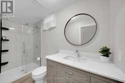 1042 WILBUR PIPHER CIRCLE | Newmarket Ontario | Slide Image Thirty-seven