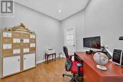 24 MEDLEY CRESCENT | Markham Ontario | Slide Image Twelve
