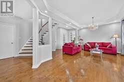 24 MEDLEY CRESCENT | Markham Ontario | Slide Image Eight