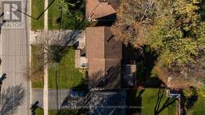 126 STEEL STREET | Barrie Ontario | Slide Image Eighteen
