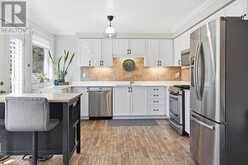 2206 CASSELMAN COURT | Burlington Ontario | Slide Image Thirteen