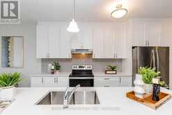 617 BENNINGER DRIVE | Kitchener Ontario | Slide Image Eleven