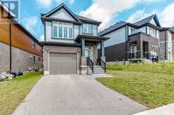 617 BENNINGER DRIVE | Kitchener Ontario | Slide Image Two