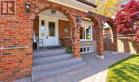 42 BERKHAM ROAD | Toronto Ontario | Slide Image Two