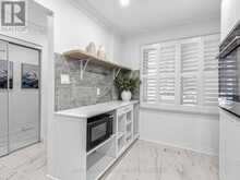 12 STRATHMORE DRIVE | Markham Ontario | Slide Image Seventeen