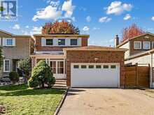 12 STRATHMORE DRIVE | Markham Ontario | Slide Image One