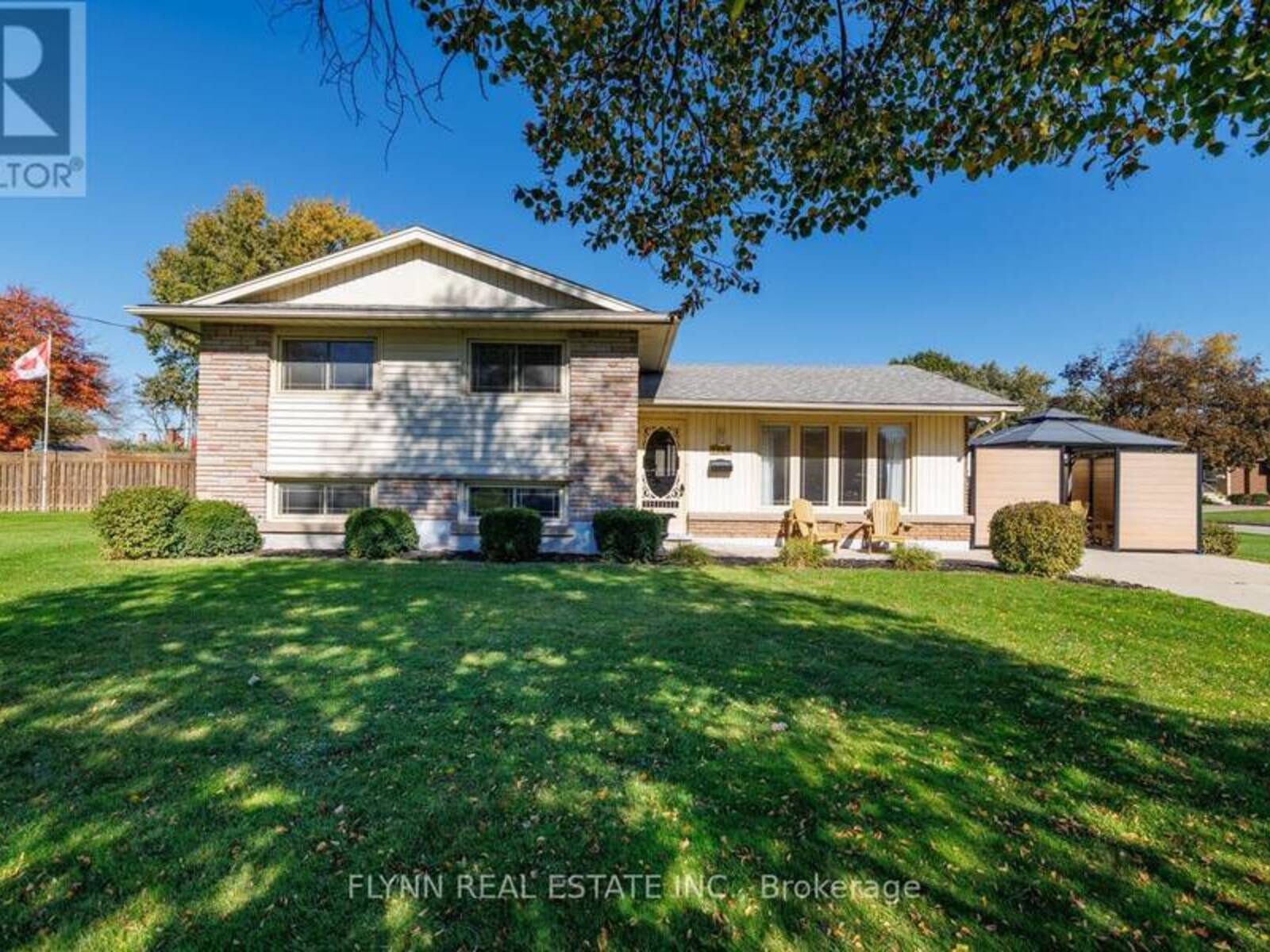 8968 BANTING AVENUE, Niagara Falls, Ontario L2G 6Z9