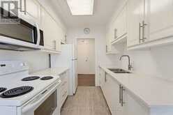 210 - 11 WOODMAN DRIVE S | Hamilton Ontario | Slide Image Eight