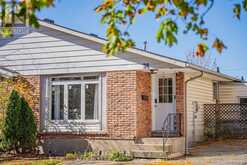 38 MANLEY CRESCENT | Thorold Ontario | Slide Image One