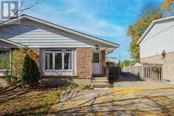 38 MANLEY CRESCENT | Thorold Ontario | Slide Image Five