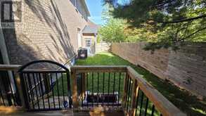 36 - 280 PARADELLE DRIVE | Richmond Hill Ontario | Slide Image Thirty-three
