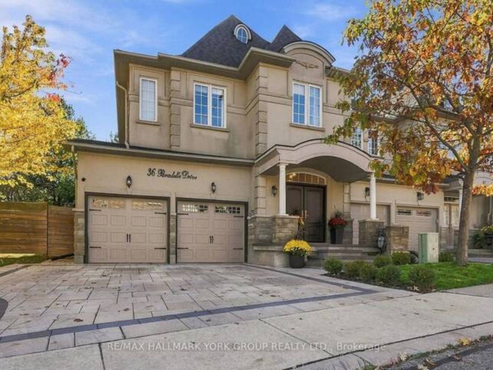 36 - 280 PARADELLE DRIVE, Richmond Hill, Ontario L4E 0E1