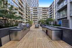 727 - 21 ICEBOAT TERRACE | Toronto Ontario | Slide Image Twenty-eight